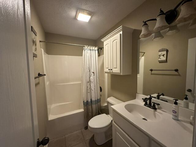 2825 McNeill Cove