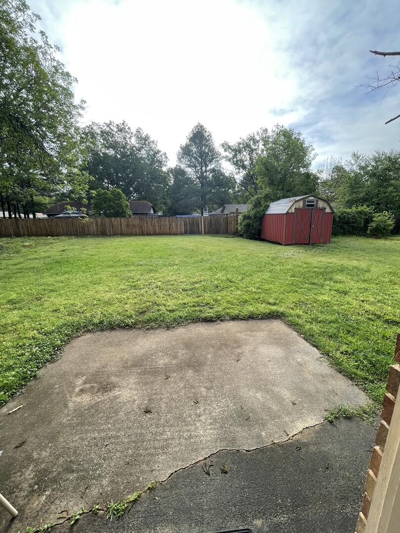 1203 Fairview